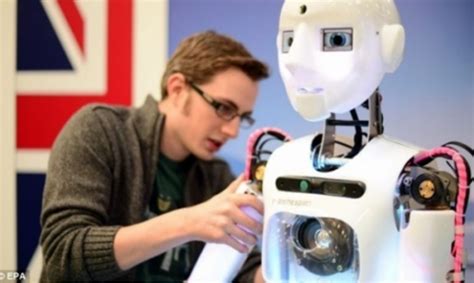 机器人工程专业圆满完成首次生产实习教学任务_本科生教育_智能工程学院