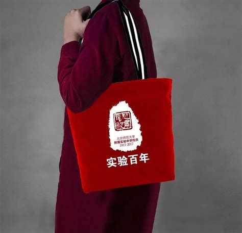 上海商务电脑包定制 电脑背包定做 小批量定制加logo_上海商务电脑包定制_上海方振箱包制品有限公司