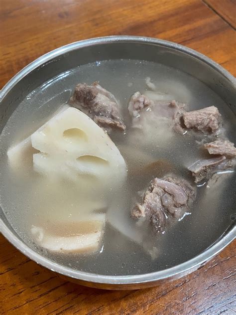 排骨炖藕汤,中国菜系,食品餐饮,摄影素材,汇图网www.huitu.com