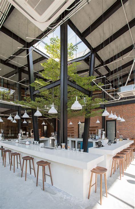 在这你可以了解到“从咖啡豆到咖啡”的全制作流程 — 第43号工厂咖啡烘焙店 | 建筑学院