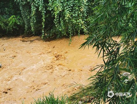 云南双江县强降雨造成境内山体滑坡河水上涨-高清图集-中国天气网云南站