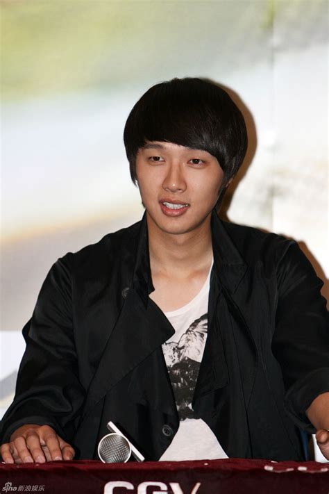 池贤宇JiHyunW图片 池贤宇JiHyunW图片