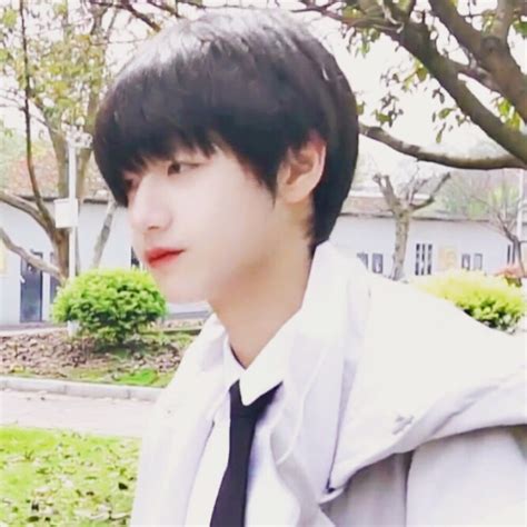 朱志鑫非主流头像