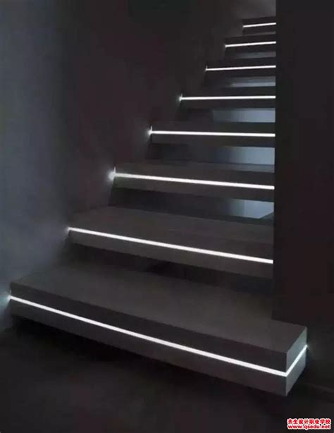 楼梯踏步灯带施工落地细节做法-齐生设计职业学校