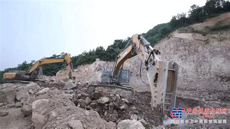 挖掘机 | 中国国家地理网