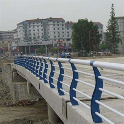 河南平顶山景观护栏厂家 不锈钢防护栏 河道边护栏 桥梁护栏包安装报价|价格|厂家|多少钱-全球塑胶网
