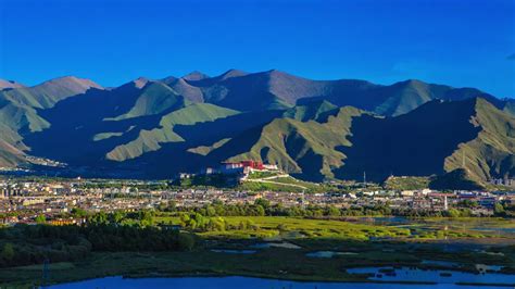 西藏拉萨布达拉宫城市风光全景延时—高清视频下载、购买_视觉中国视频素材中心
