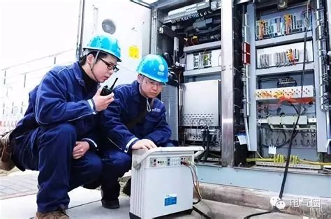 机电设备维修实训室 - 实习实训 - 电气与电子工程学院 - 重庆机电职业技术大学