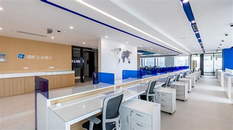 金融公司简约办公室装修效果图-杭州众策装饰装修公司