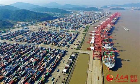 宁波舟山港1至10月吞吐量破10亿吨 - 橙心物流网