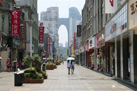 2022解放路步行街购物,解放路步行街位于河西区解放...【去哪儿攻略】