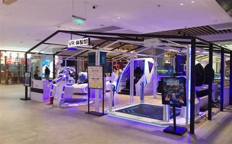 vr六轴三屏赛车体感模拟器驾驶舱大型商用游乐场设备体验馆游戏机-阿里巴巴