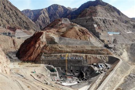新疆大石峡水利枢纽工程三条引水隧洞全线贯通-广东省水力和新能源发电工程学会