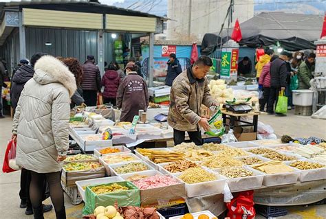 【新春走基层】岁末年关赶大集 最具人间烟火气(图)--天水在线