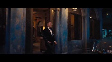 《007：无暇赴死》曝新剧照：邦德和M相谈甚欢 主角座驾亮了-007 ——快科技(驱动之家旗下媒体)--科技改变未来
