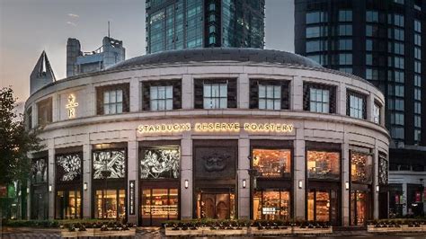 上海最大的星巴克烘焙工坊旗舰店在哪？地址南京西路789 中国咖啡网
