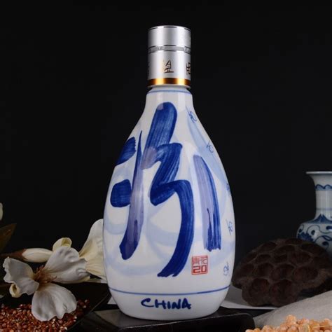 汾酒53度 青花瓷瓶500ml百年荣耀纪念酒 汾酒清香型