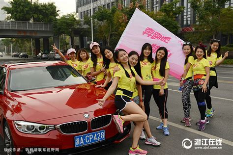 杭州市夏天骑电瓶车的美女 网友街拍的绝色女子[10P] - 摄友摄色 - 华声论坛