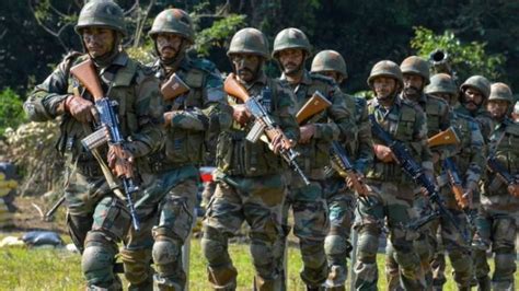 印媒爆料“中印军队5月在加勒万河谷发生小规模对峙” 印军迅速辟谣_凤凰网