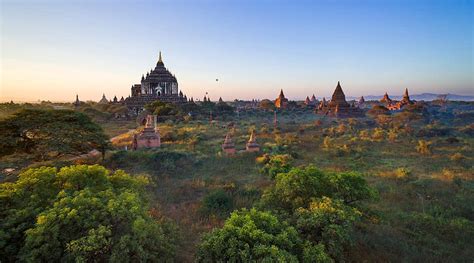 在瑞丽，不用办护照和签证就可以去缅甸玩一天，看缅北风土人情