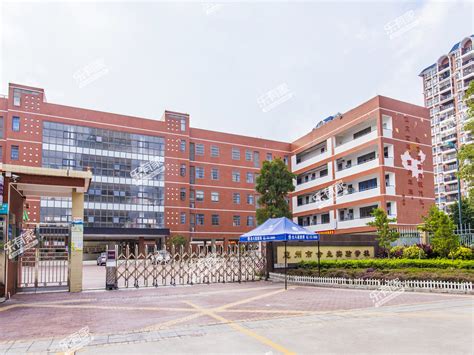 上海校讯中心 - 上海市宝山区南大实验学校(初中)