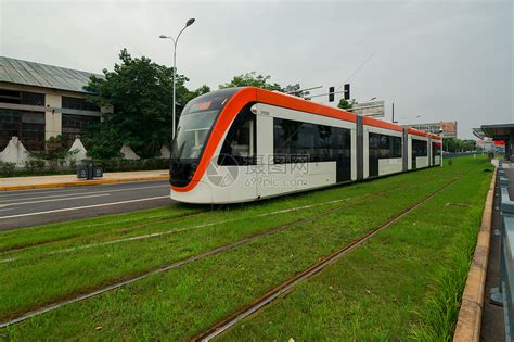 武汉有轨电车高清图片下载-正版图片500968584-摄图网
