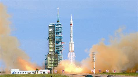 2003年 我国第一艘载人飞船“神舟五号”发射成功_科普中国网