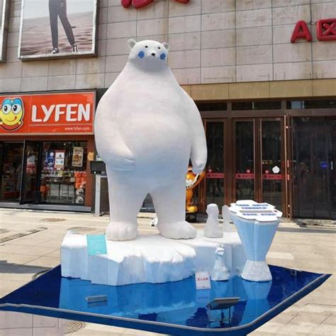 北极熊玻璃钢动物景观广场雕塑_玻璃钢雕塑 - 巧工坊雕塑工厂