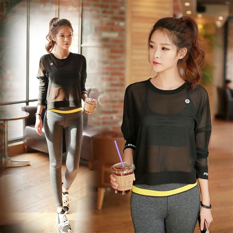 韩国美女瑜伽健身教练 身线完美_手机凤凰网