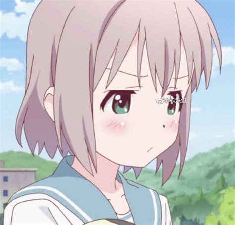 前进吧登山少女图片