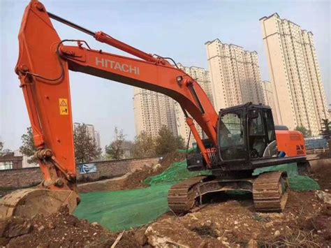 20米伸缩臂挖掘机_产品中心_广州长臂土石方工程有限公司