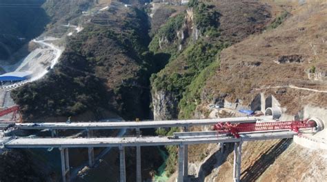 宜攀沿江高速宜金段首座桥梁贯通 全线计划2025年建成通车_四川在线