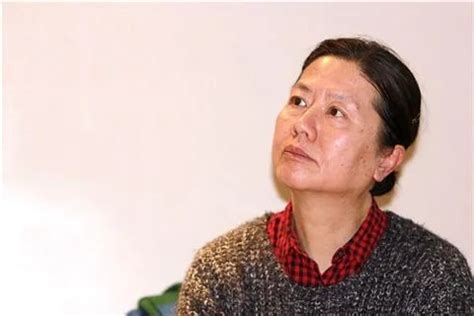 上海女作家程乃珊今日凌晨去世 享年67岁_ 视频中国