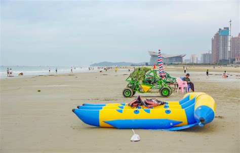 这个海水浴场去年水质100%优良，广东今年试点9个“美丽海滩”