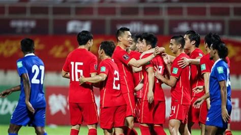 亚洲预选赛：中国男足VS叙利亚男足|男足|叙利亚|国足_新浪新闻
