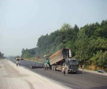 新县项目一期工程全面贯通-郑州市公路工程公司