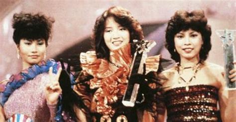 1982年7月18日香港第一届新秀歌唱大赛 冠军为梅艳芳 - 历史上的今天