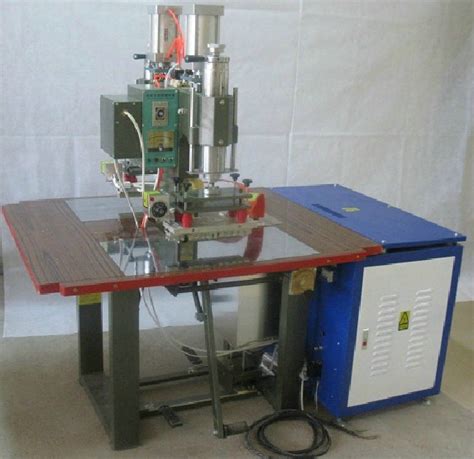 支持高温力学实验的高频试验机M-1000/M-3000/M-5000-凯尔测控试验系统（天津）有限公司