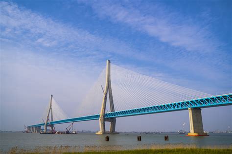 2008年6月30日苏通大桥正式通车 - 历史上的今天
