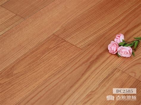 古象多层实木地板-多层实木地板-漆面多层实木系列-红橡仿古-沧清成歌DC2585-古象地板