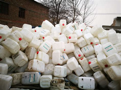 废塑料回收_pc塑料回收_ps塑料回收_化工桶回收-洛阳市老城区鸿途废旧塑料回收站