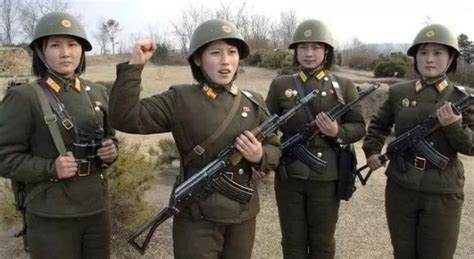 朝鲜的女兵为什么退役后无人敢娶？为了把自己嫁出去连这招都用了_科技_中国网