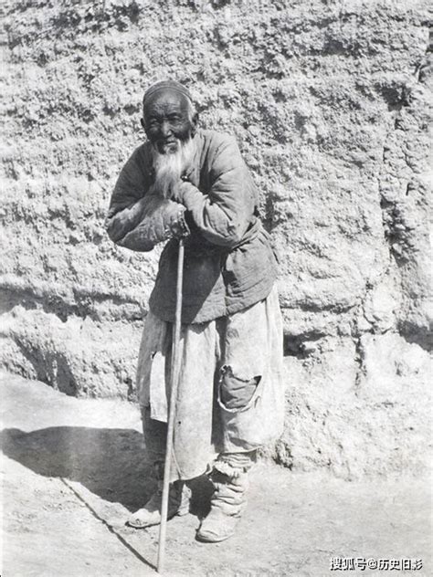 1910年新疆哈密老照片，老百姓生活样貌还是很贫穷-搜狐大视野-搜狐新闻