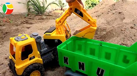 儿童玩具_挖掘机益智儿童玩具惯性车工程袋装pvc八款 - 阿里巴巴