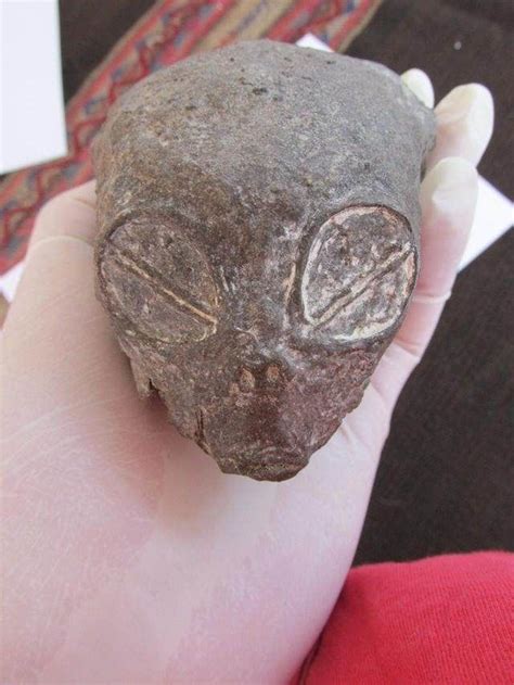 在秘鲁的沙漠发现的外星人木乃伊，外星人头骨。|外星人|头骨|秘鲁_新浪新闻