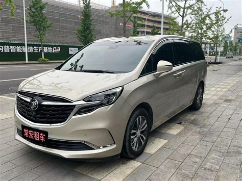 上海租商务车 奔驰V260自驾租赁 租奔驰商务车