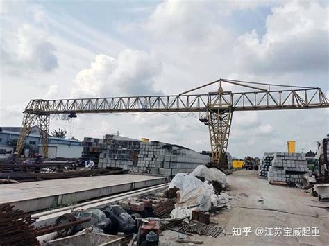 中国水利水电第一工程局有限公司 基层动态 机械厂20吨龙门吊安装成功
