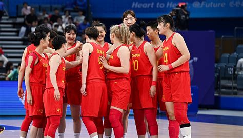 中国女篮56分大胜朝鲜队，晋级亚运女篮决赛|界面新闻 · 体育