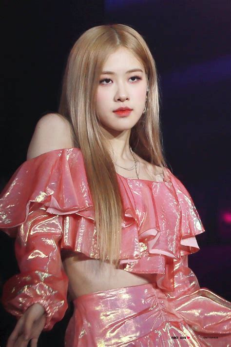 朴彩英ROSE图片