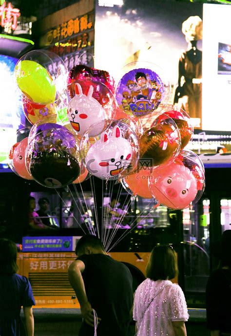 企业乔迁新居白金色气球暖场布置-开业乔迁|广州气球布置